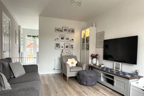 Click the photo for more details of Lukes Close, Wellington