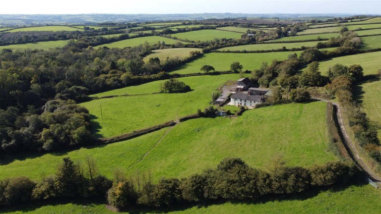Images for Near Filleigh