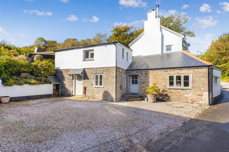 Click the photo for more details of Beeson, Kingsbridge