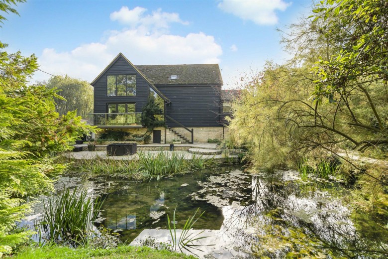 Click the photo for more details of Dunsbridge Turnpike, Shepreth