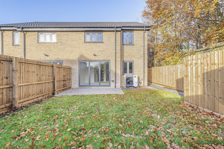 Click the photo for more details of London Road, Six Mile Bottom