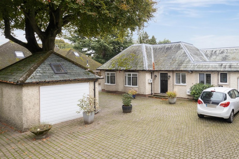 Click the photo for more details of Moultrie Road, Rugby, CV21