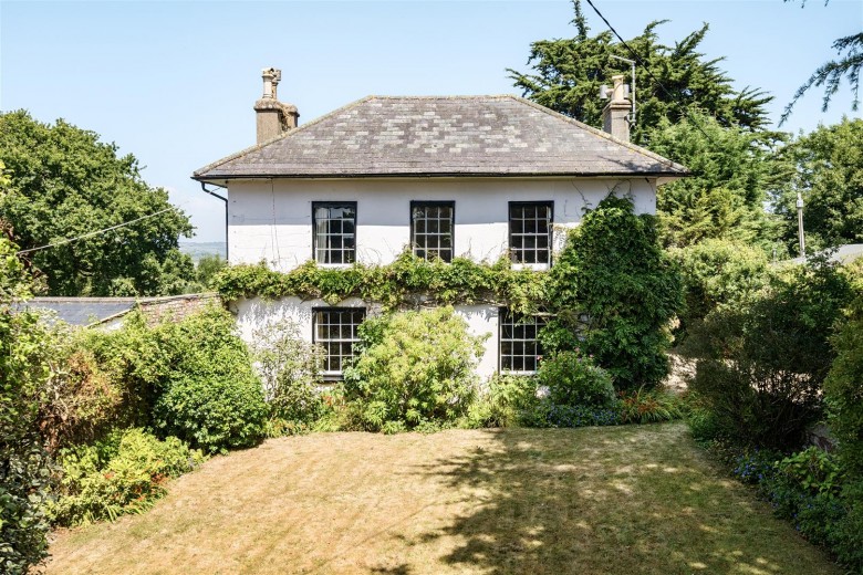 Click the photo for more details of Bluntshay Lane, Whitchurch Canonicorum, Bridport