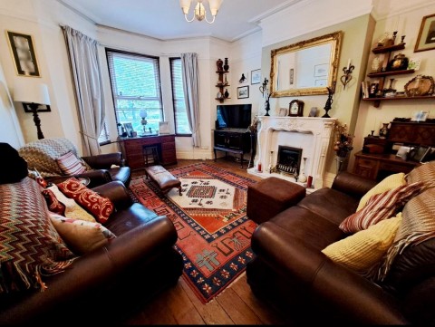 Click the photo for more details of Wellingborough Road, Northampton, NN1