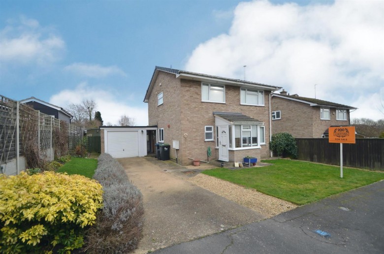 Click the photo for more details of Red Lion Lane, Sutton, Ely