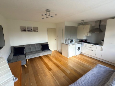 Click the photo for more details of Freshwater, Isle of Wight