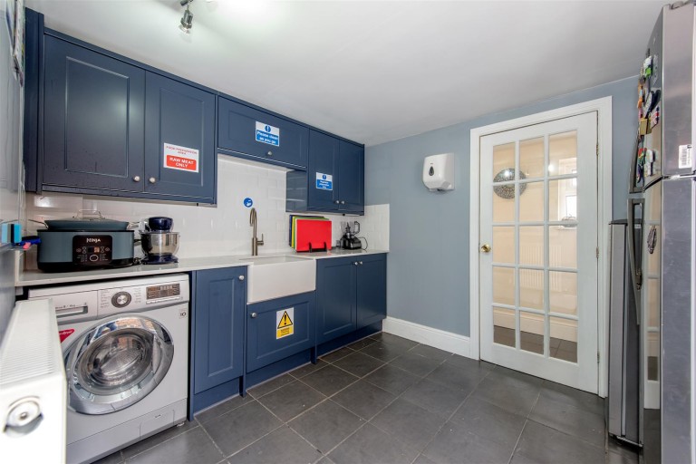 Images for Greenway Road, Taunton