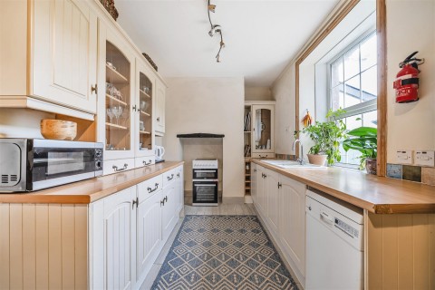 Click the photo for more details of Talland Hill, Polperro, Looe