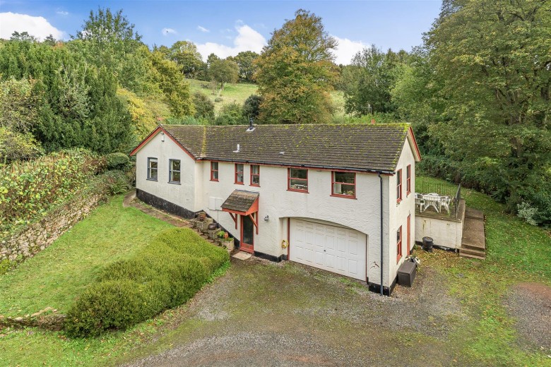 Click the photo for more details of Balls Farm Road, Ide, Exeter