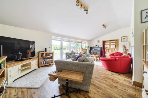 Click the photo for more details of Alford, Castle Cary