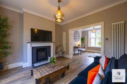 Click the photo for more details of Queen Street, Henley-On-Thames