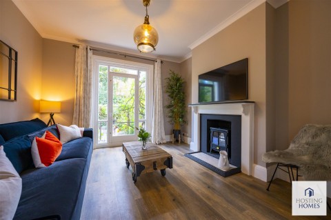 Click the photo for more details of Queen Street, Henley-On-Thames