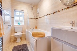Images for Claymar Drive, Newhall, DE11