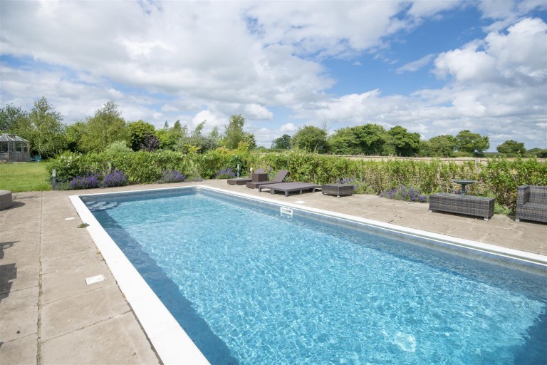 Images for Bagbury Lane, Restrop, Purton