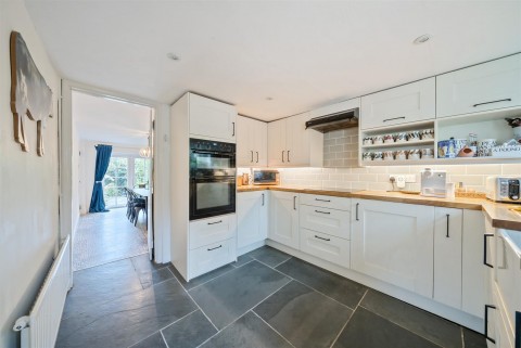 Click the photo for more details of Blakeshill Road, Landkey, Barnstaple