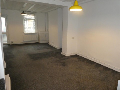 Click the photo for more details of West Street, Banbury