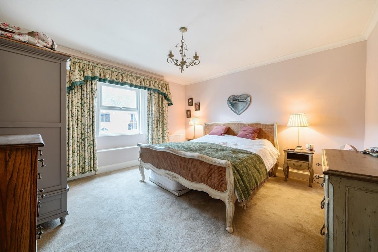 Images for 1 High Street, Stoke-Sub-Hamdon