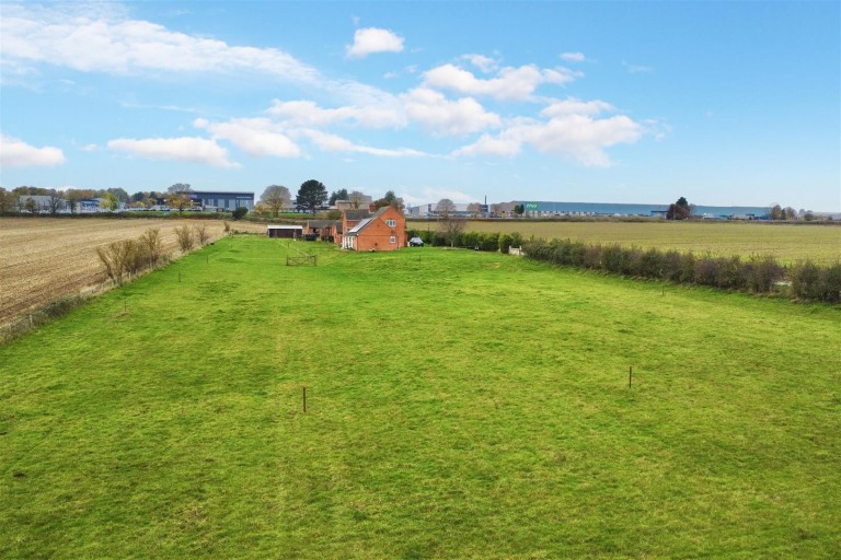Images for Equestrian Holding, Saltersford, Grantham