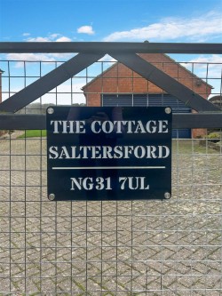 Images for Equestrian Holding, Saltersford, Grantham