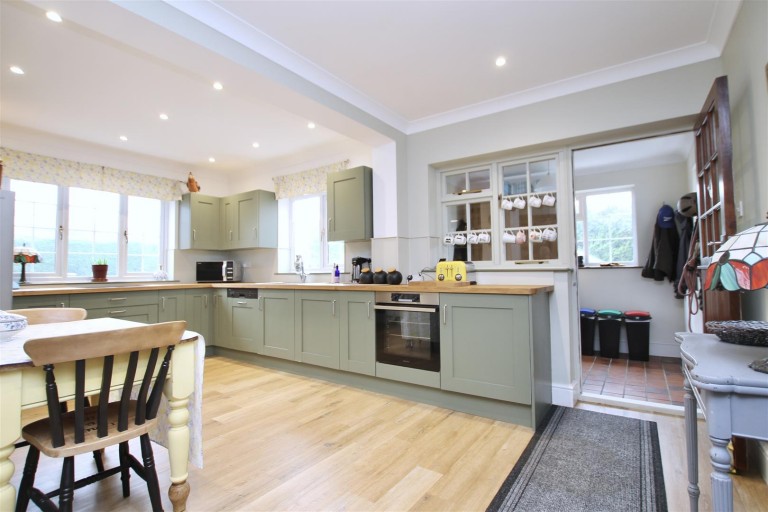 Images for Equestrian Holding, Saltersford, Grantham