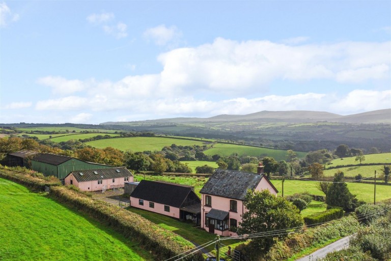 Images for Thorndon Cross