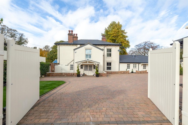 Images for Waterfallows Lane, Linton, DE12