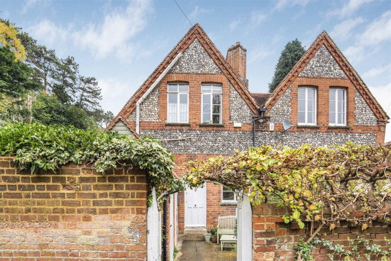 Images for Hop Gardens, Henley-On-Thames