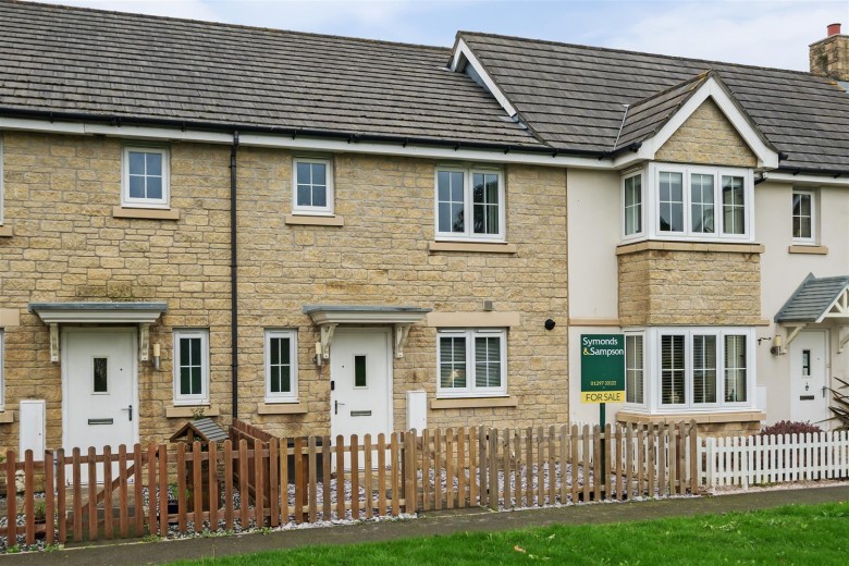 Click the photo for more details of Green Lawn Way, Axminster