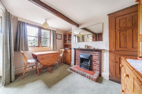 Click the photo for more details of Quinbury End, Blakesley, NN12