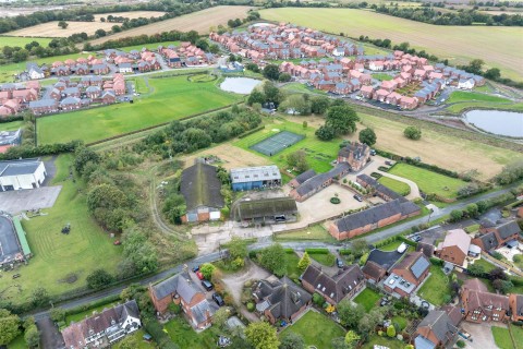 Click the photo for more details of Old Hall Lane, Fradley, WS13