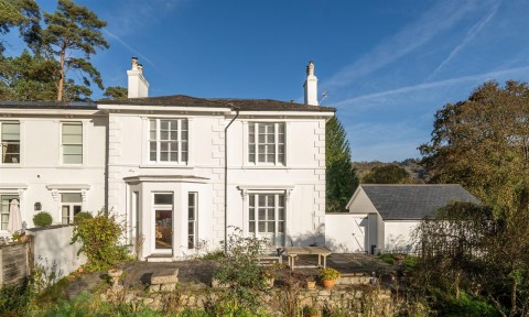 Click the photo for more details of Lustleigh, Newton Abbot
