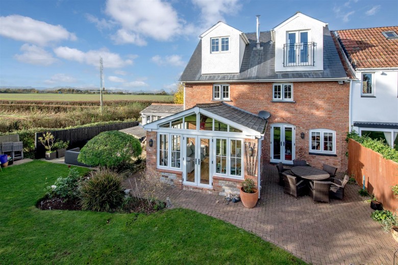 Click the photo for more details of Huntworth Lane, Huntworth, Bridgwater