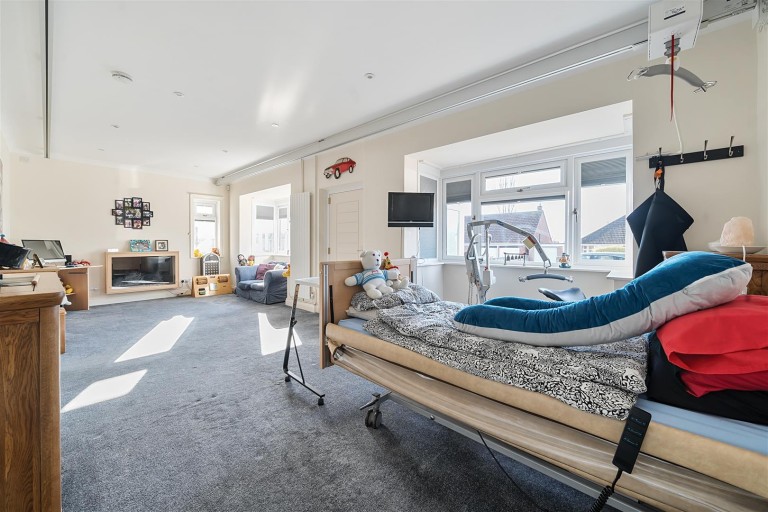 Images for Marsh Lane, Yeovil