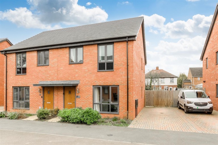 Images for Sparrowdale Close, Grendon, CV9