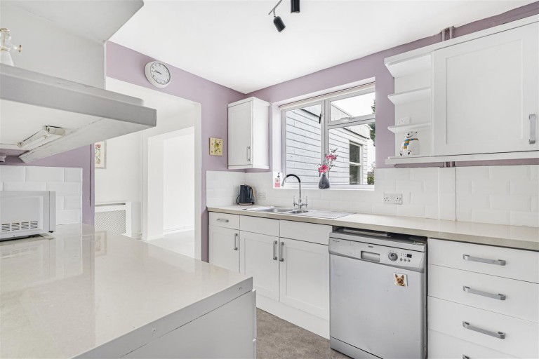 Images for Blakeland Hill, Duxford