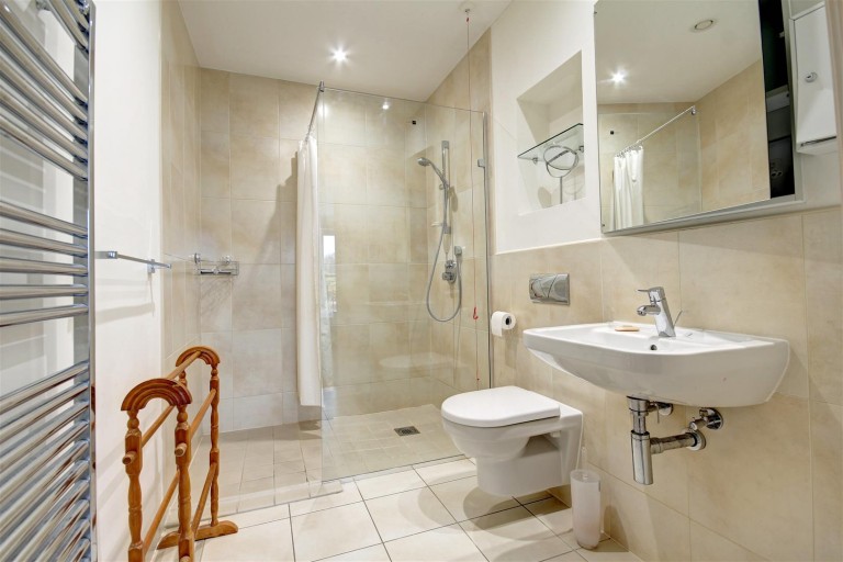 Images for Avon House, Welland Place, Market Harborough