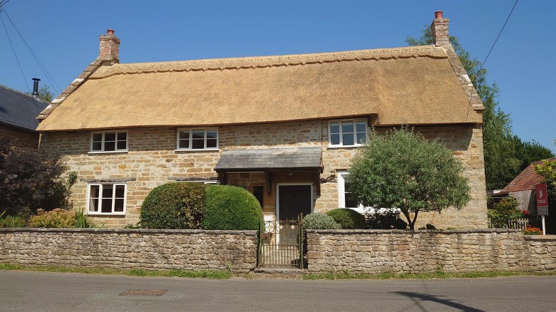 Click the photo for more details of Shiremoor Hill, Merriott