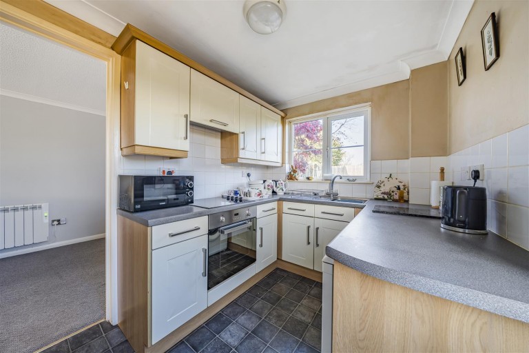 Images for Richards Close, Wellington