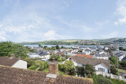 Click the photo for more details of Oak Tree Grove, Shaldon, Teignmouth
