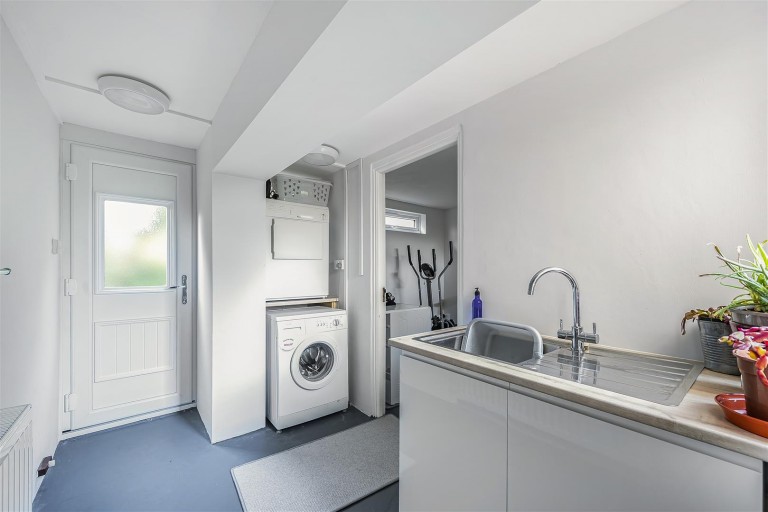 Images for Oak Tree Grove, Shaldon, Teignmouth