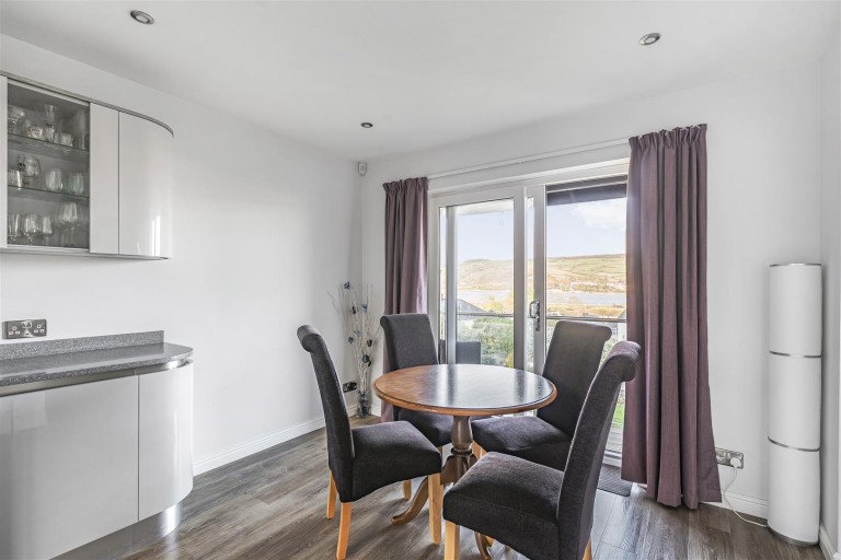 Images for Oak Tree Grove, Shaldon, Teignmouth