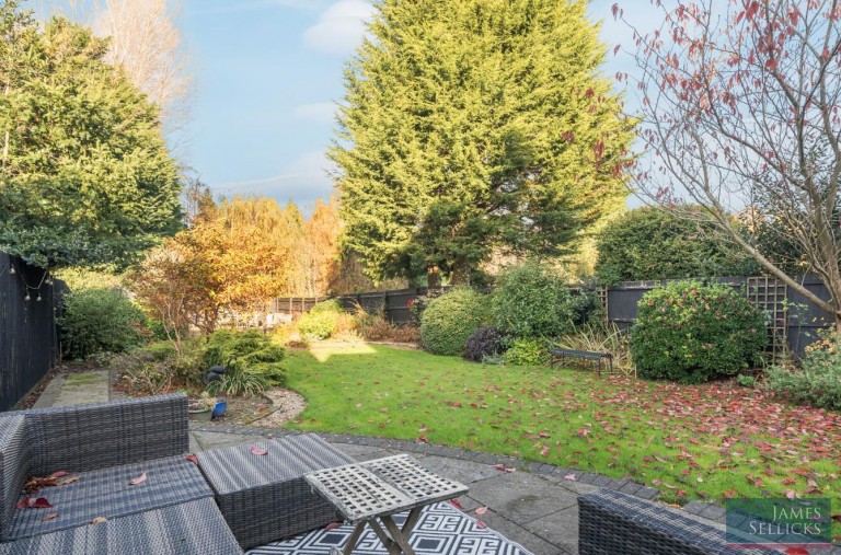 Images for Meadowcourt Road, Oadby, Leicestershire