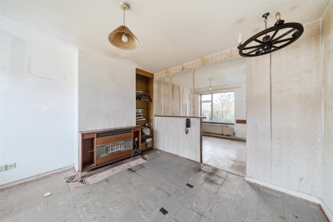 Click the photo for more details of Popes Lane, Rockwell Green, Wellington