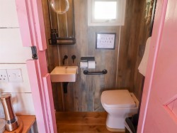 Images for Monmouth Beach Chalets, Lyme Regis