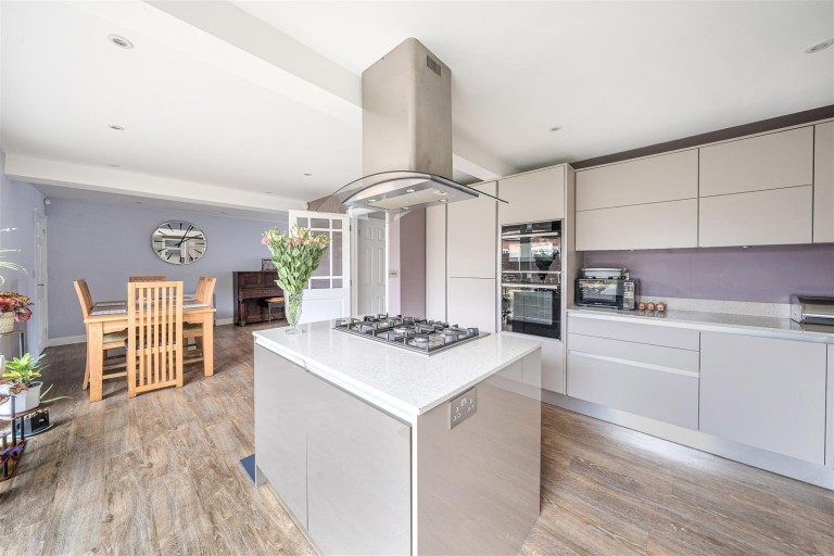 Images for Calvert Close, Greens Norton, NN12