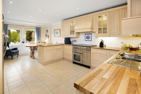 Click the photo for more details of The Bourtons, Newton Road, Totnes