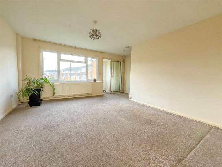 Images for Frobisher Close, Daventry, NN11