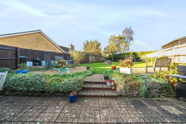 Images for Lower Street, Pury End, NN12