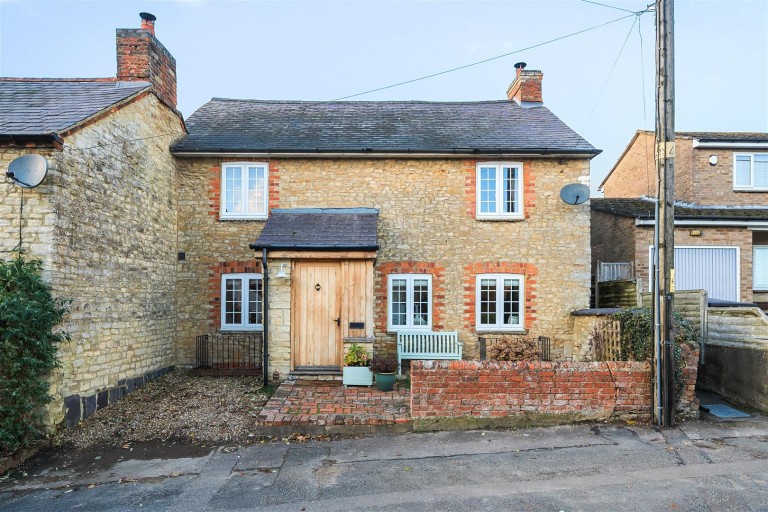 Images for Lower Street, Pury End, NN12