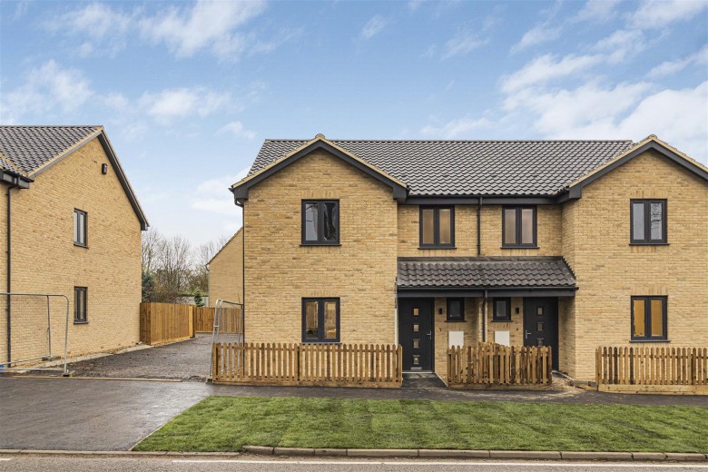 Click the photo for more details of London Road, Six Mile Bottom